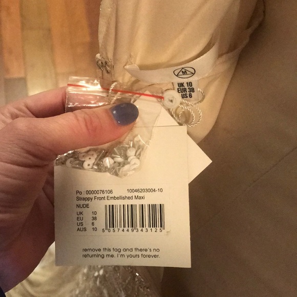 Misguided nude sequin maxi dress - Picture 4 of 4